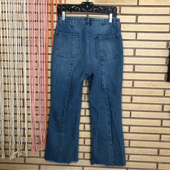 Med Waist Denim Jeans - 29 - Amuse Society - Women's Jeans - Relaxed - Picture 2 of 13